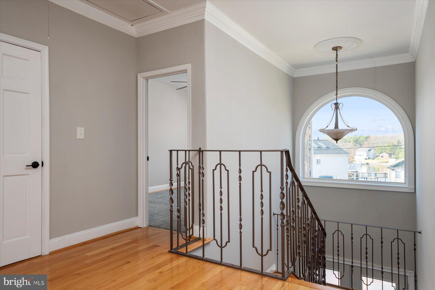 773 Powhatan Beach Road Pasadena, MD 21122 - Photo 7 of 68 Gallery Image 7