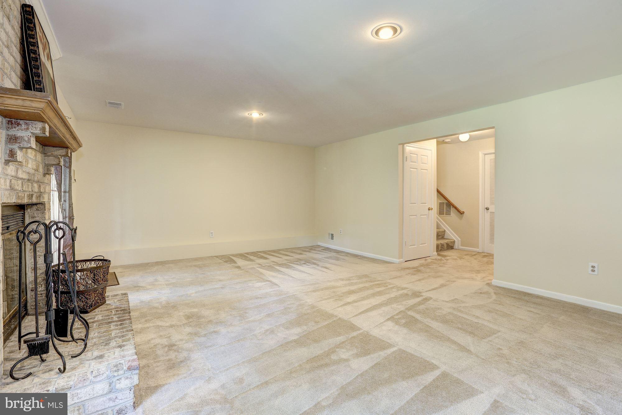 641 Concerto Lane Silver Spring, MD 20901 - Photo 23 of 30 Lots of room to entertain