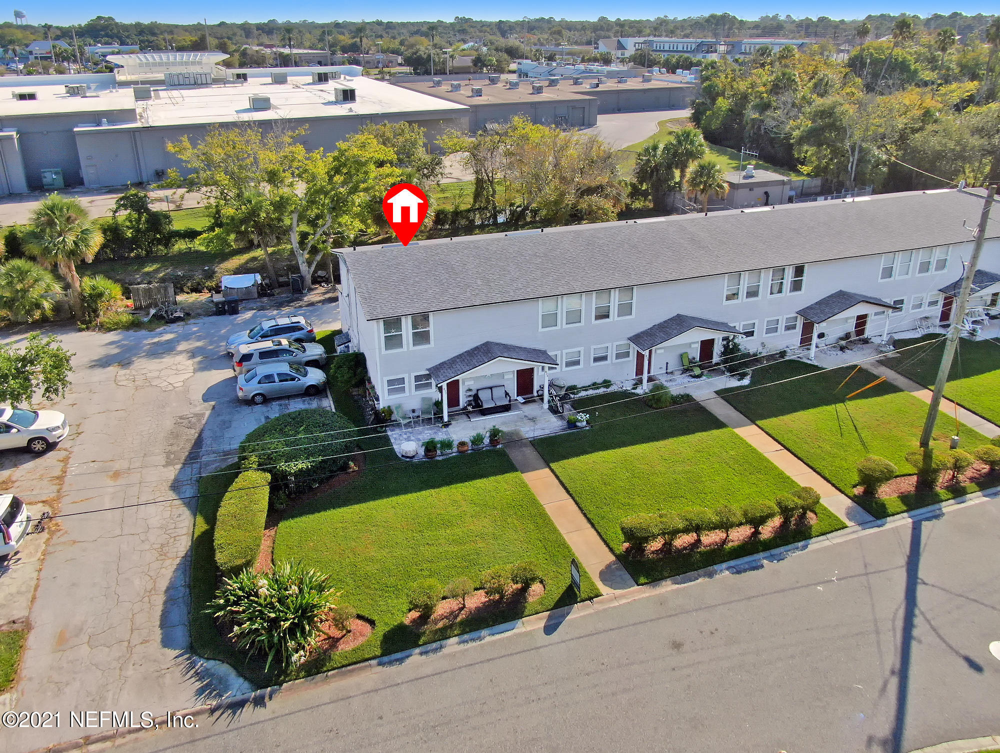832 Cavalla Road Atlantic Beach, FL 32233 - Photo 22 of 34 an aerial view of a house with a garden and lake view
