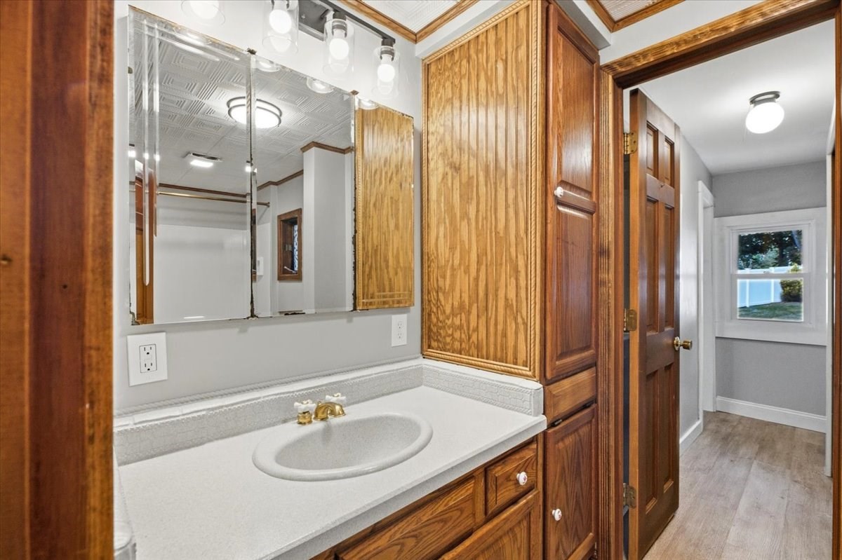 141 New Ludlow Road Granby, MA 01033 - Photo 10 of 22 Gallery Image 10