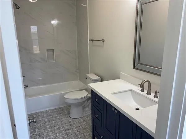 $234,900 | 2019 Huey P Long Avenue, Gretna, LA 70053