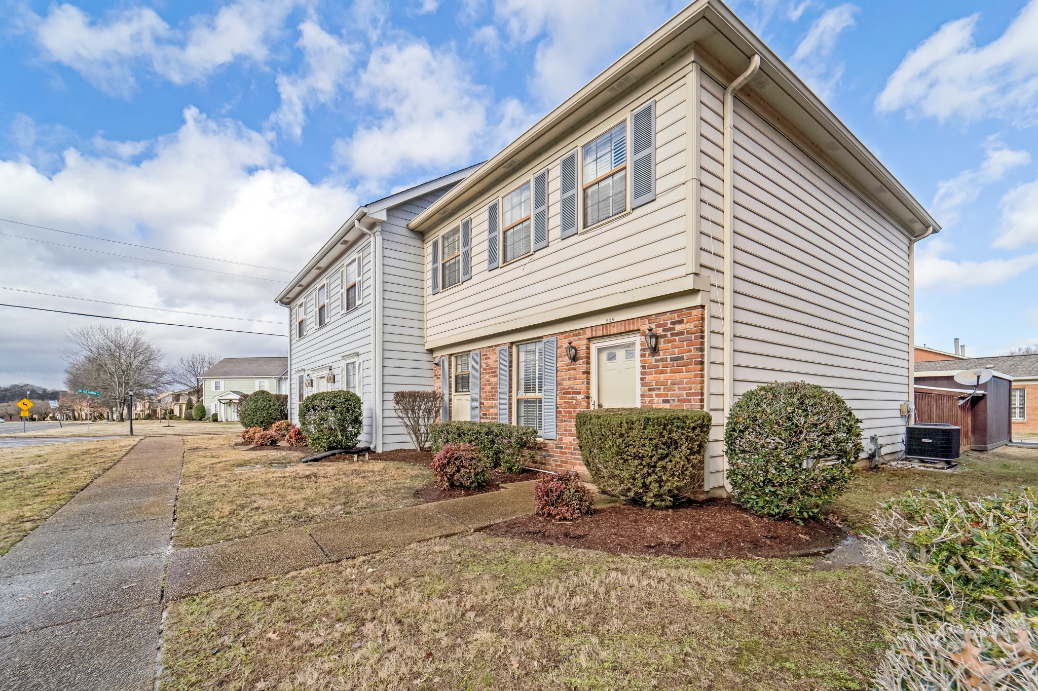 525 General George Patton Road Nashville, TN 37221 - Photo 2 of 22 a front view of a house