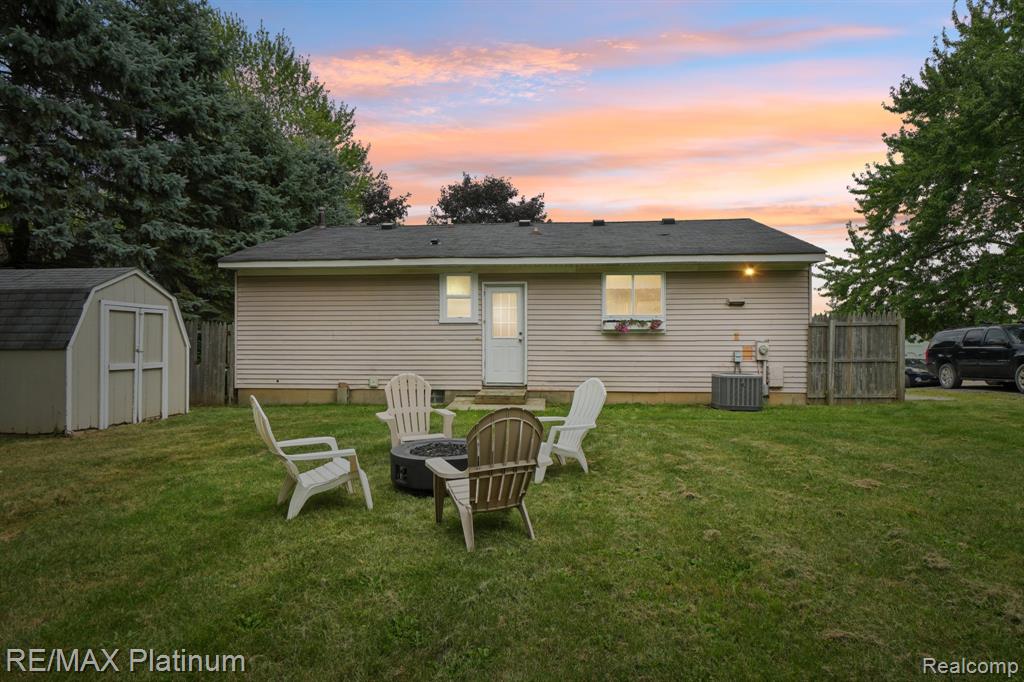 734 South Walnut Street Howell, MI 48843 - Photo 13 of 16 Gallery Image 13