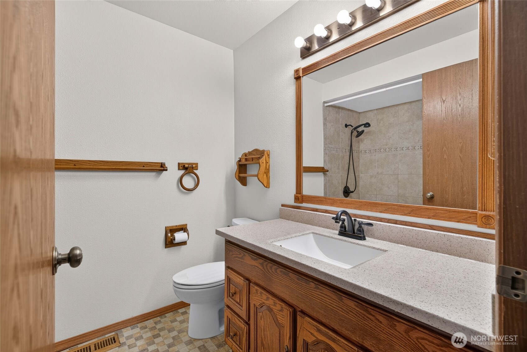 16231 Southeast 178th Street Renton, WA 98058 - Photo 23 of 39 Gallery Image 23