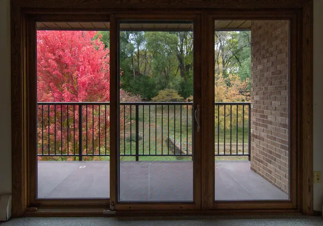 $157,500 | 2690 Oxford Street North, Unit 247, Roseville, MN 55113