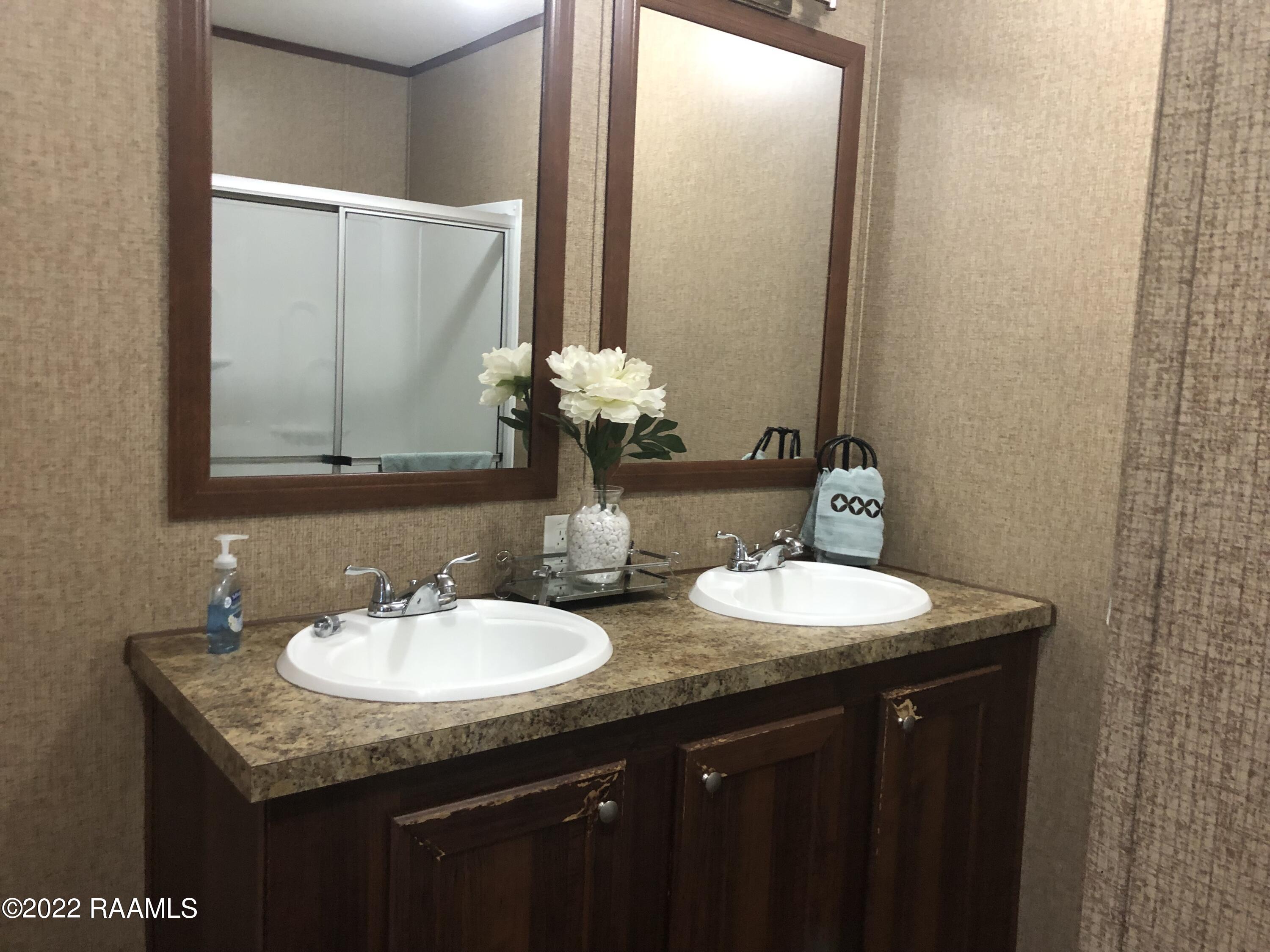 8899 Fusilier Road, Unit 16 Maurice, LA 70555 - Photo 19 of 25 Double vanity