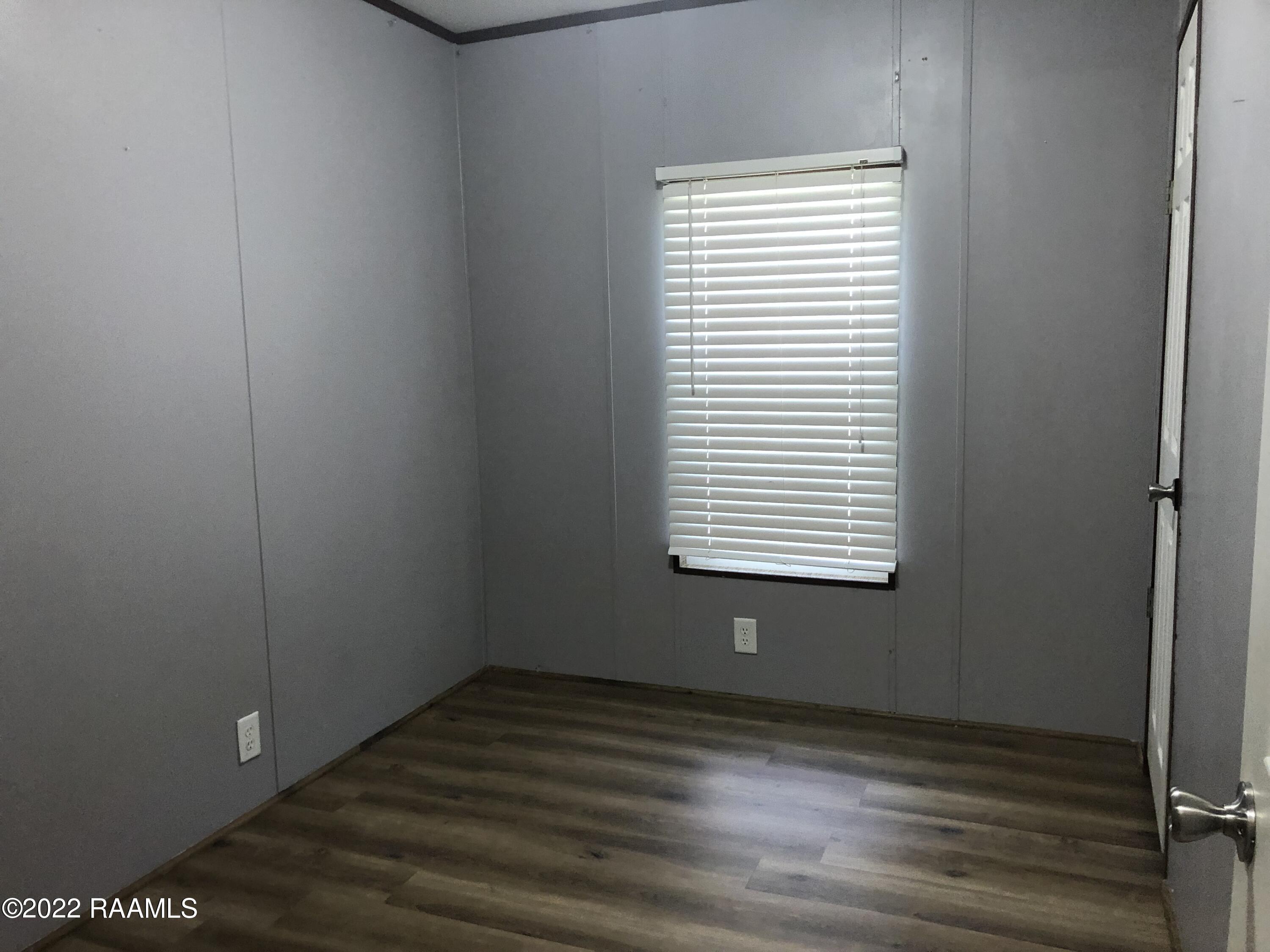 8899 Fusilier Road, Unit 16 Maurice, LA 70555 - Photo 22 of 25 Second bedroom