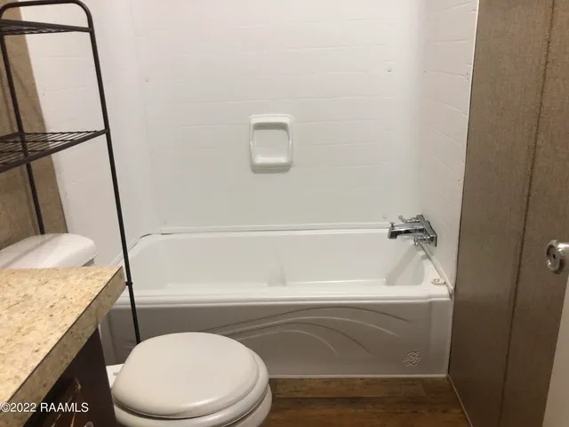 $1,200 | 8899 Fusilier Road, Unit 16, Maurice, LA 70555