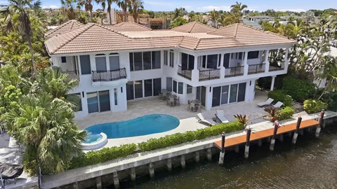 $5,995,000 | 5600 Coastal Drive, Boca Raton, FL 33487
