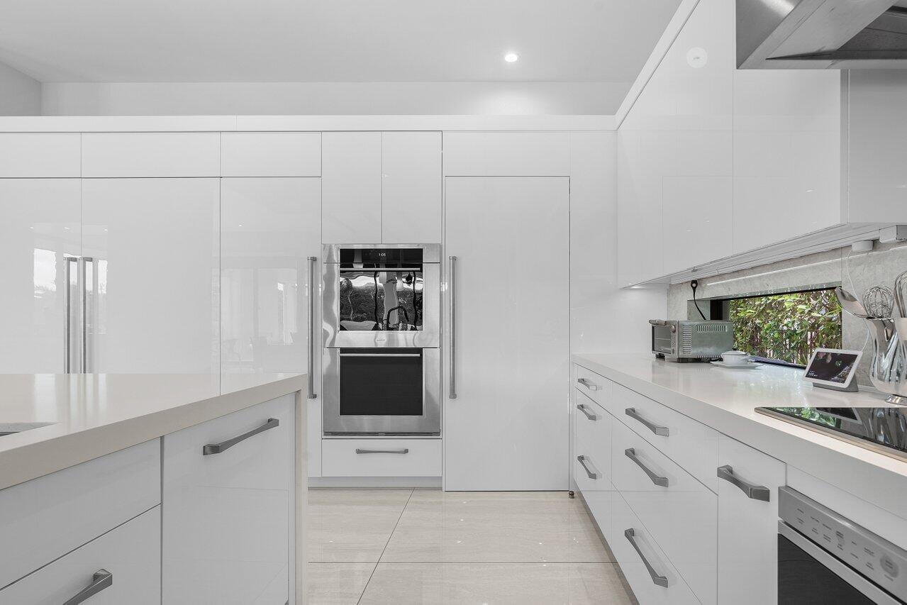 17939 Foxborough Lane Boca Raton, FL 33496 - Photo 24 of 138 Kitchen