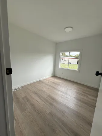 $1,875 | 4022 68th Street North, Unit 826, Riviera Beach, FL 33404