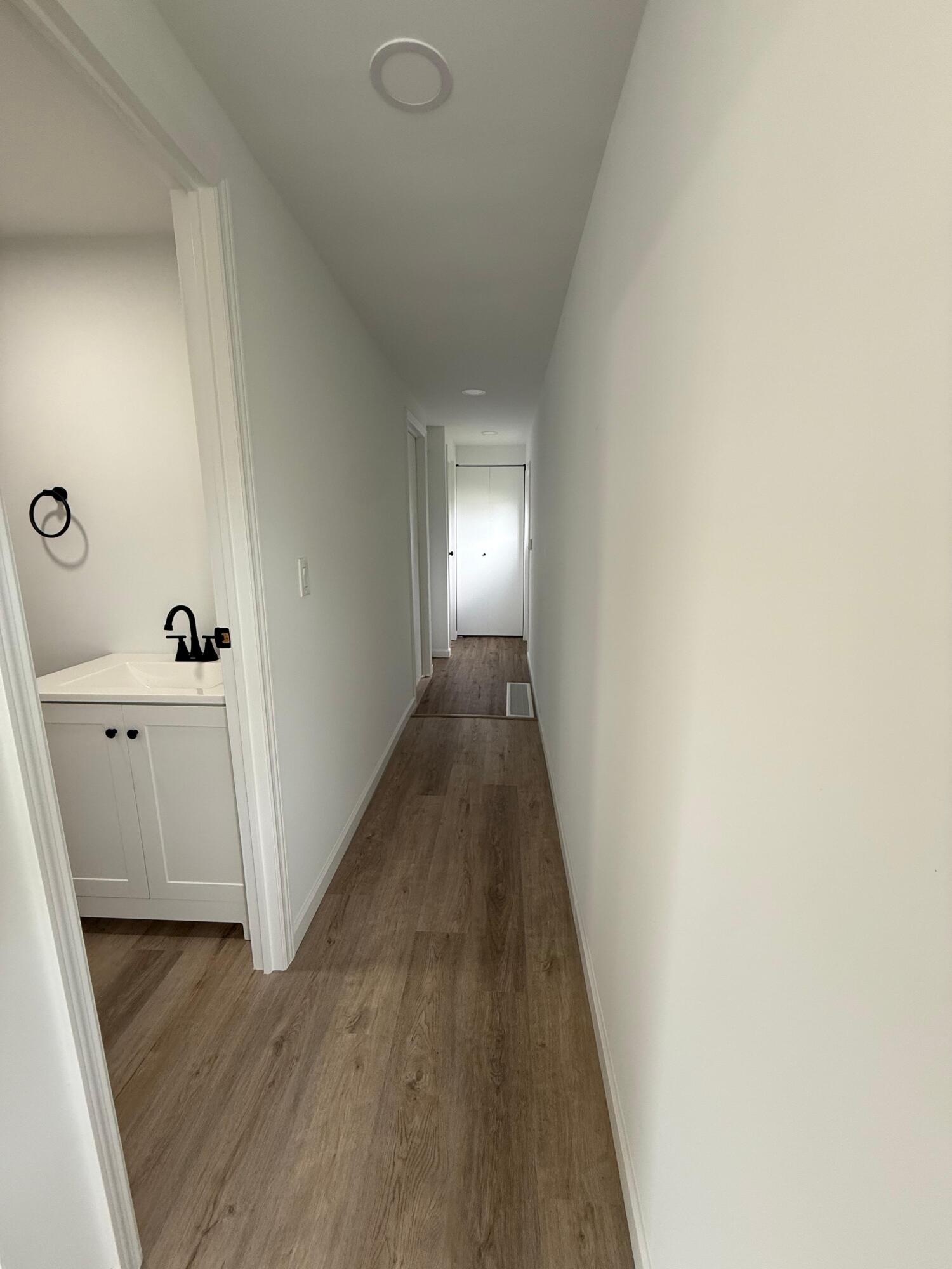 4022 68th Street North, Unit 826 Riviera Beach, FL 33404 - Photo 7 of 12 Hallway