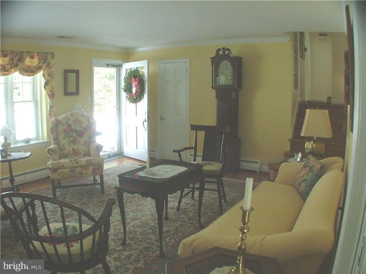 608 Westbourne Road West Chester, PA 19382 - Photo 5 of 14 Living Room