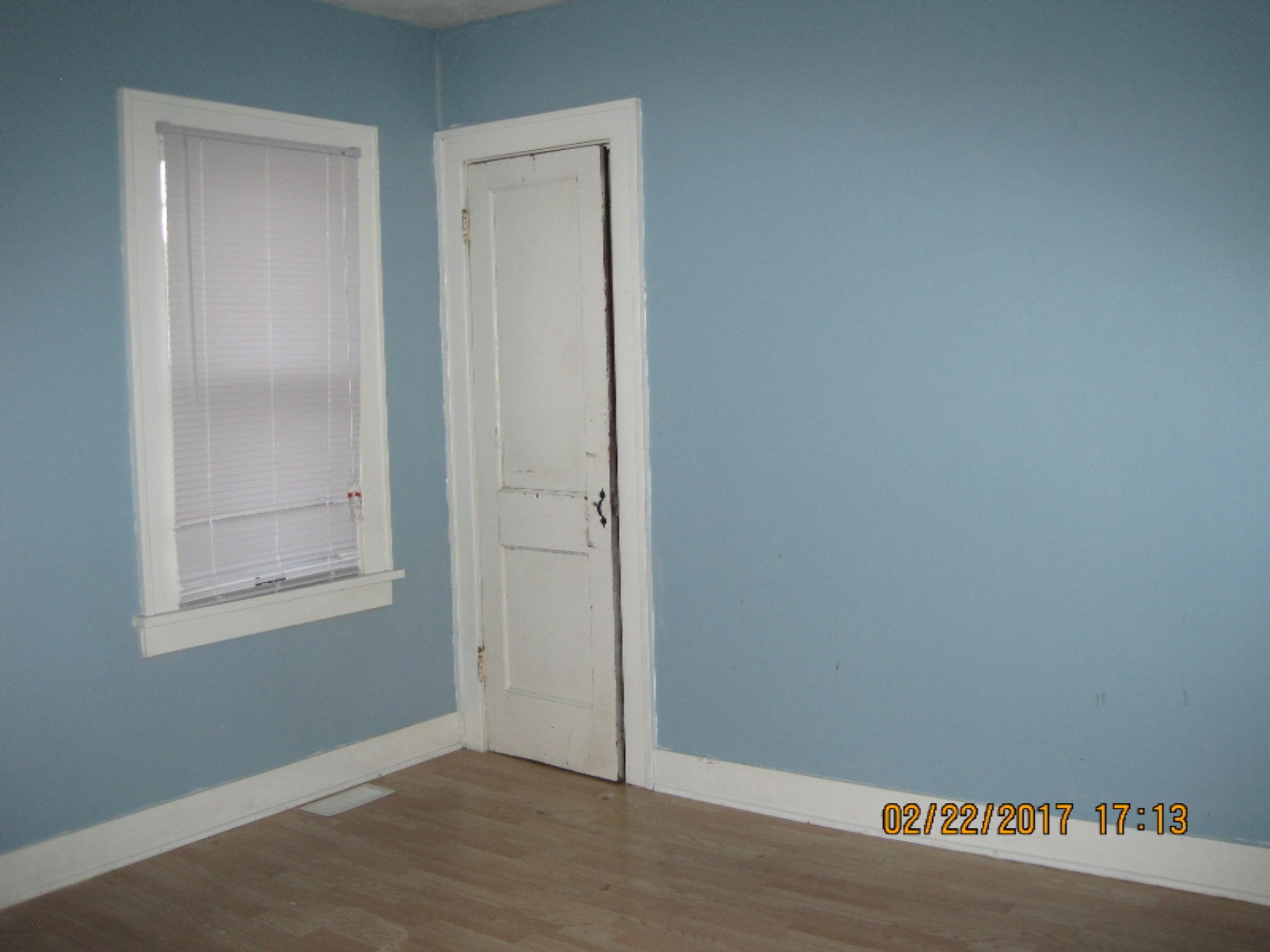 118 Middle Street Three Rivers, MI 49093 - Photo 8 of 9 IMG_4159