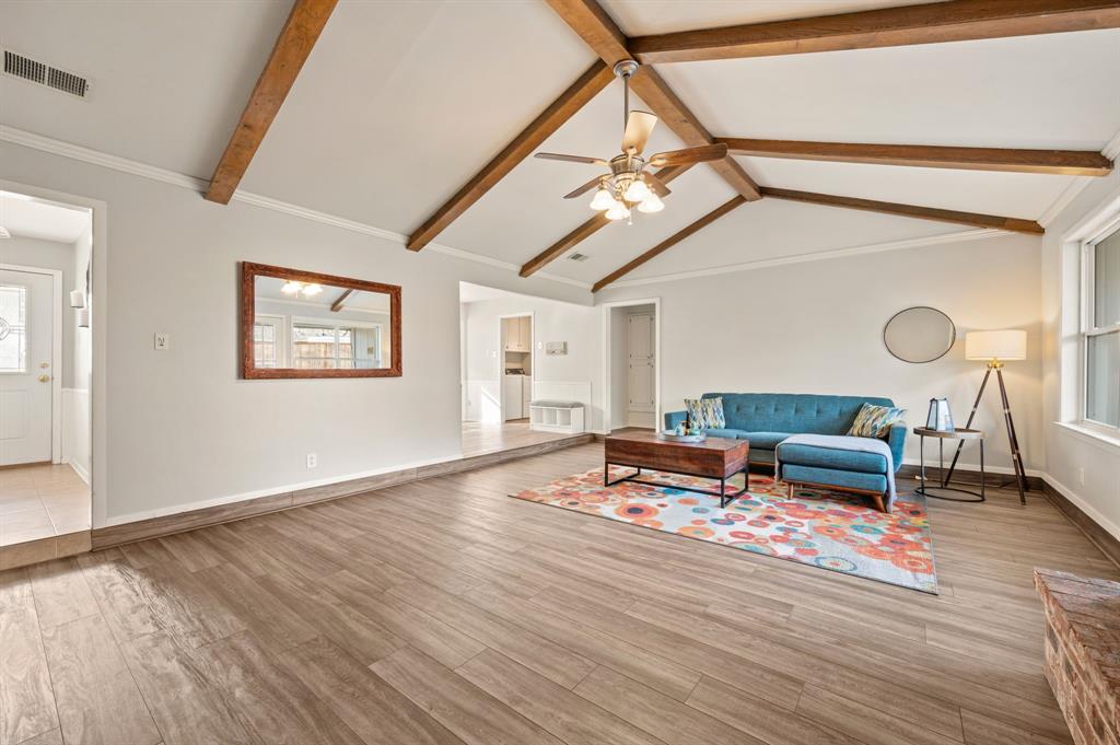 3124 Spring Lake Drive Bedford, TX 76021 - Photo 5 of 40