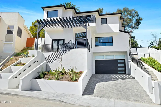 $6,950 | 4333 Portola Avenue, Los Angeles, CA 90032