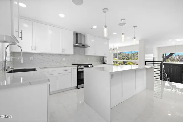 $6,950 | 4333 Portola Avenue, Los Angeles, CA 90032