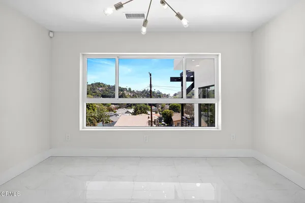 $6,550 | 4333 Portola Avenue, Los Angeles, CA 90032