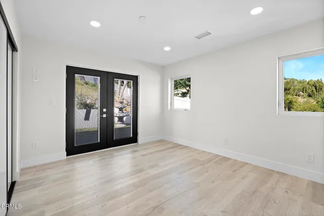 $6,950 | 4333 Portola Avenue, Los Angeles, CA 90032