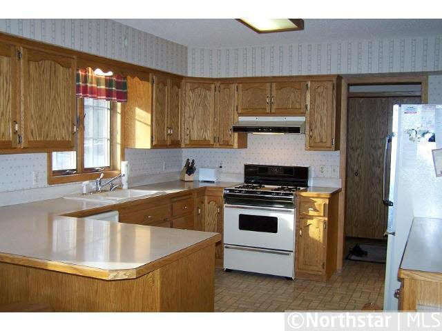 6941 County Line Road Southeast Delano, MN 55328 - Photo 4 of 18 Gallery Image 4