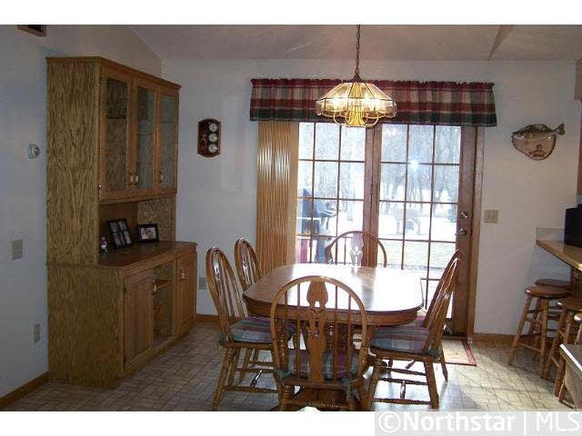6941 County Line Road Southeast Delano, MN 55328 - Photo 5 of 18 Gallery Image 5