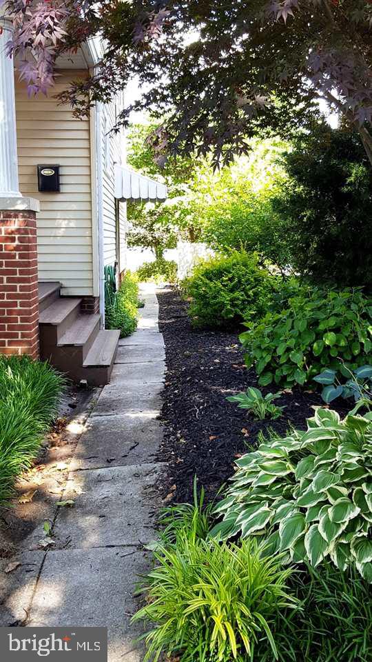 81 George Street Hanover, PA 17331 - Photo 2 of 27 Gallery Image 2