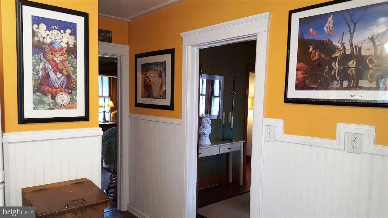 81 George Street Hanover, PA 17331 - Photo 16 of 27 Gallery Image 16
