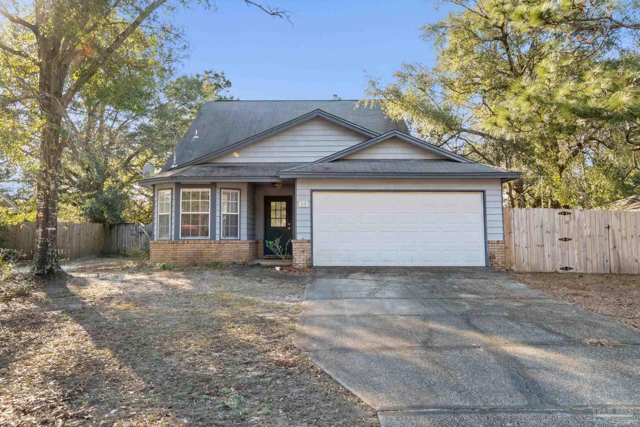 49 Abbey Road Crestview, FL 32539 - Photo 3 of 48 Gallery Image 3