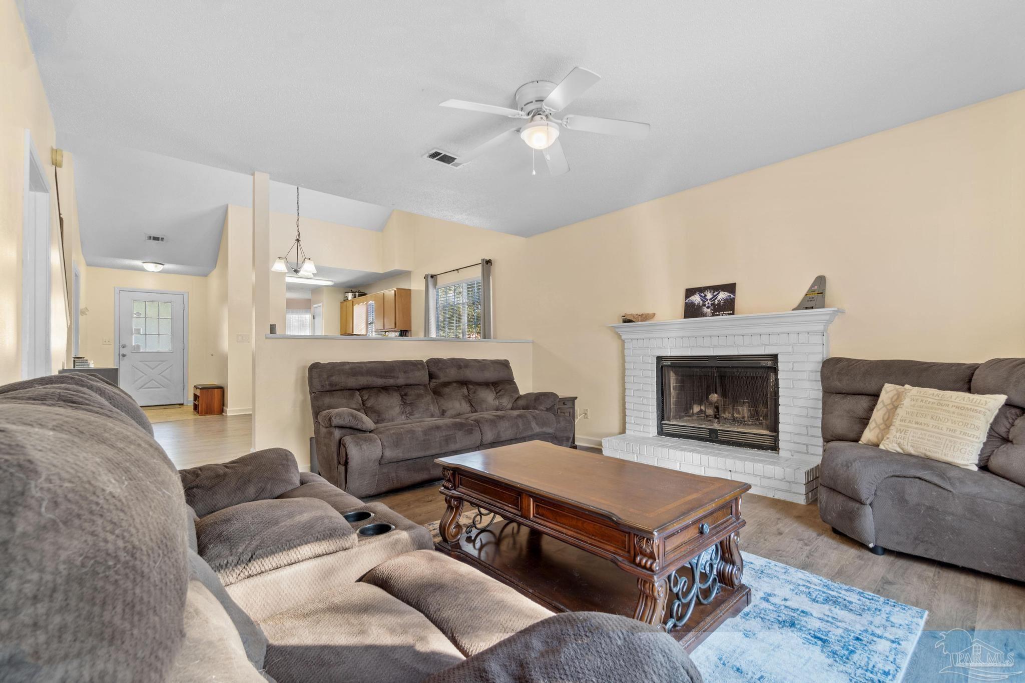 49 Abbey Road Crestview, FL 32539 - Photo 10 of 48 Gallery Image 10
