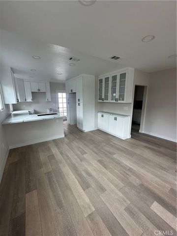 $879,000 | 515 East Garfield Avenue, Glendale, CA 91205