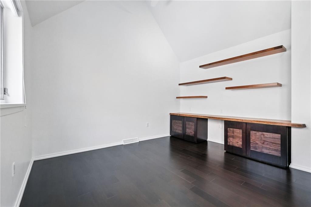 4700 Ellsworth Avenue, Unit 12 Pittsburgh, PA 15213 - Photo 30 of 39
