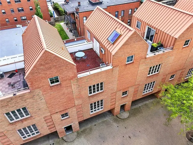 $667,500 | 4700 Ellsworth Avenue, Unit 12, Pittsburgh, PA 15213