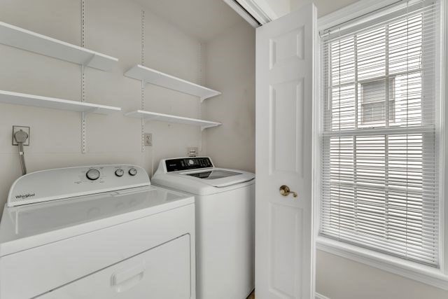 70 Castlegate Drive, Unit 70 Springfield, MA 01129 - Photo 18 of 25 Gallery Image 18