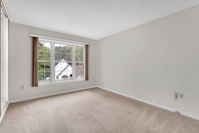 70 Castlegate Drive, Unit 70 Springfield, MA 01129 - Photo 21 of 25 Gallery Image 21