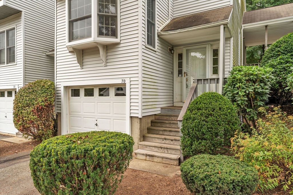 70 Castlegate Drive, Unit 70 Springfield, MA 01129 - Photo 3 of 25 Gallery Image 3