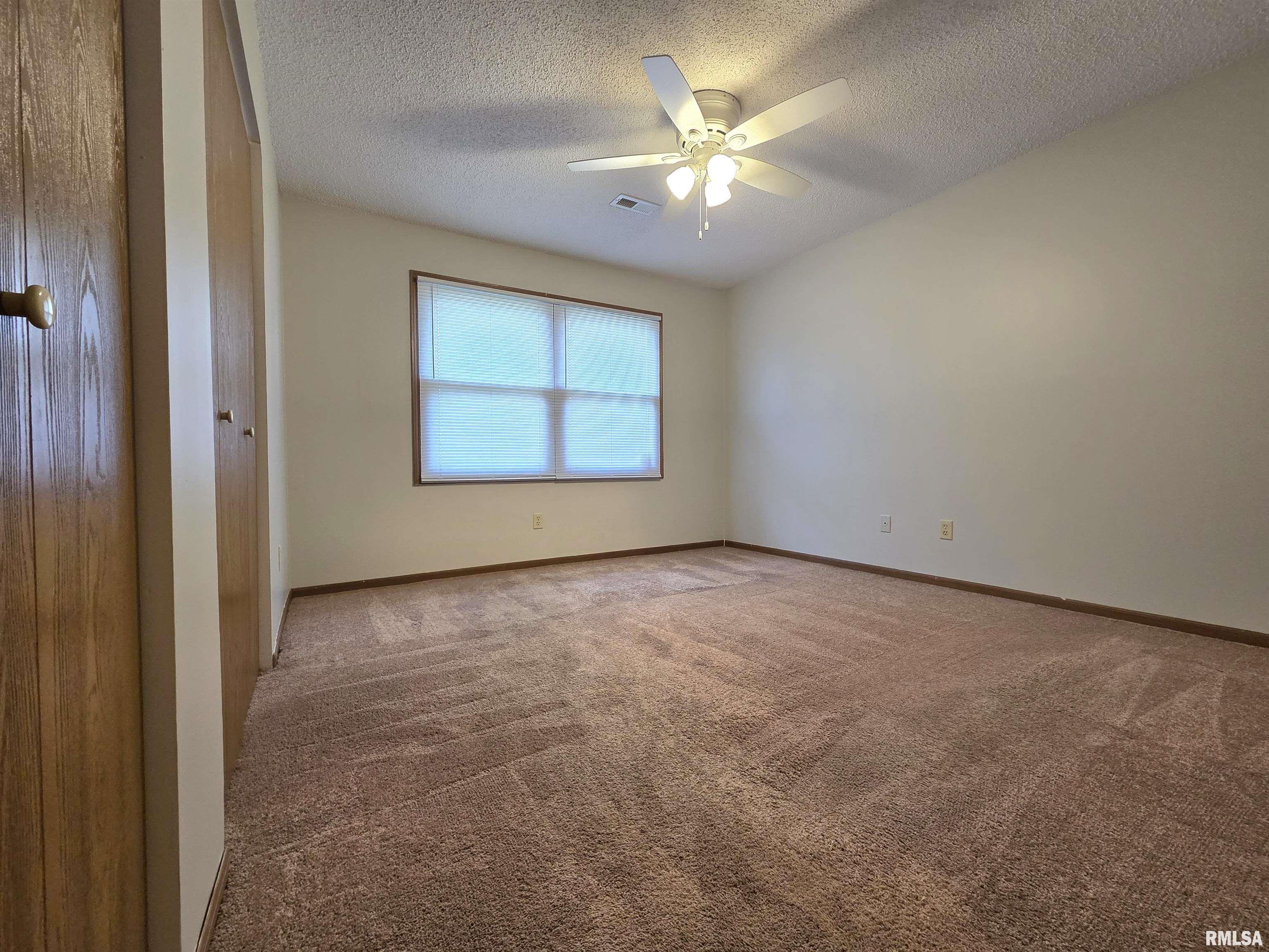 45-47 Holiday Road Springfield, IL 62702 - Photo 6 of 8