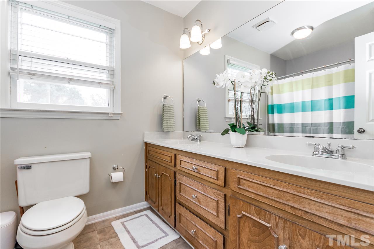 7901 Senter Farm Road Apex, NC 27539 - Photo 26 of 30 Gallery Image 26