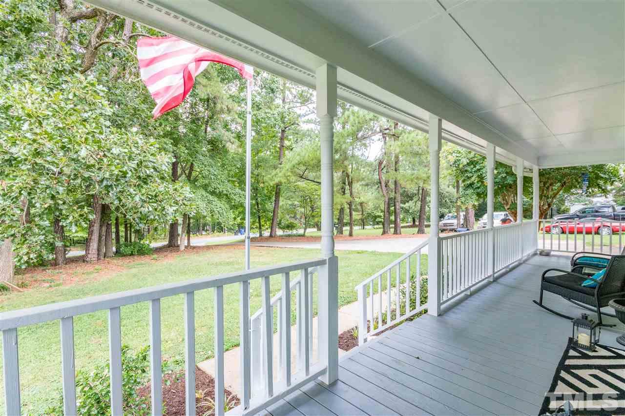 7901 Senter Farm Road Apex, NC 27539 - Photo 6 of 30 Gallery Image 6