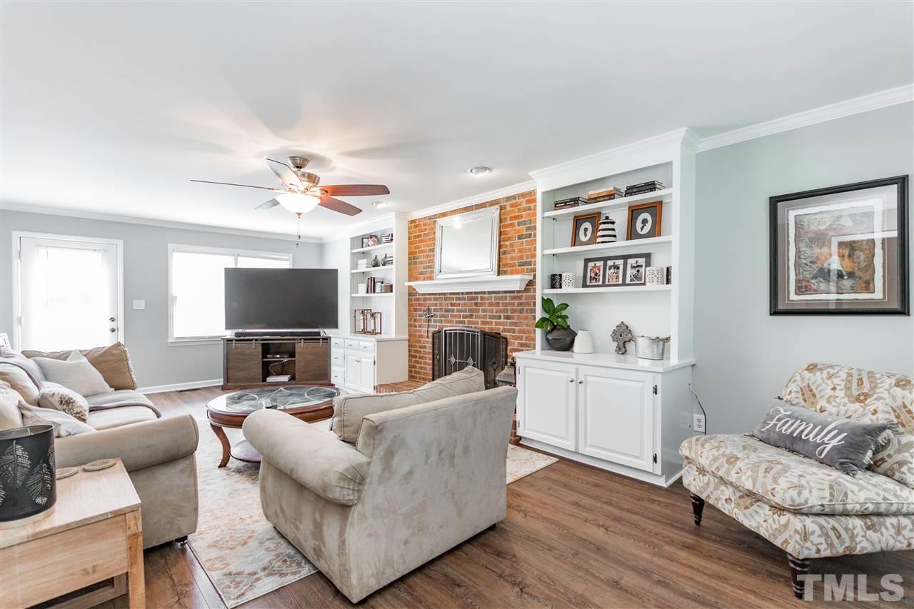 7901 Senter Farm Road Apex, NC 27539 - Photo 8 of 30 Gallery Image 8