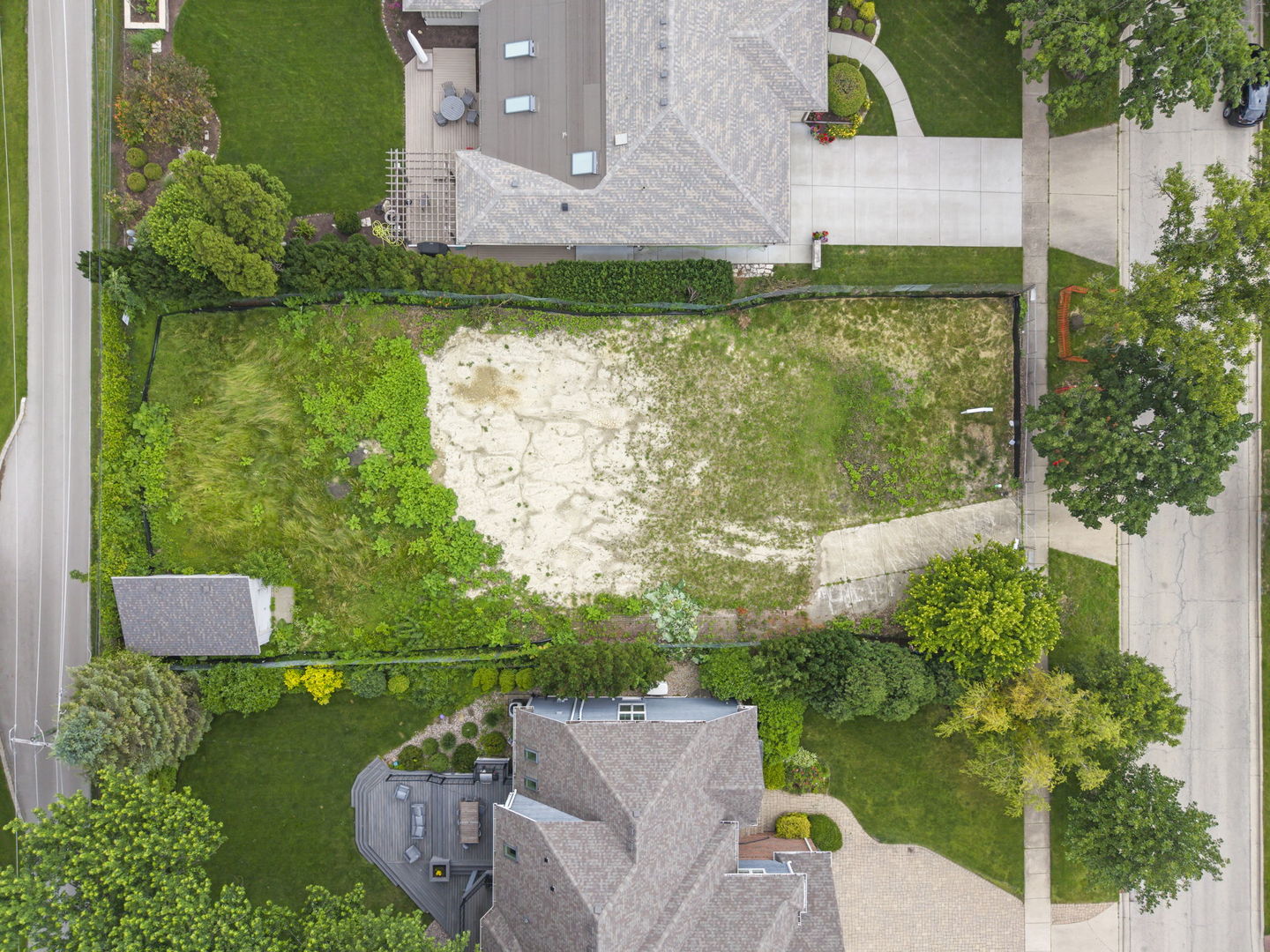 938 Waverly Road Glen Ellyn, IL 60137 - Photo 4 of 42 Gallery Image 4