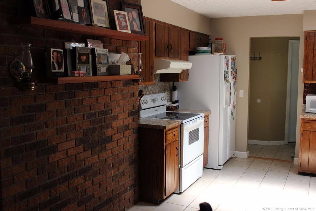 1040 West Water Tower Road Salem, IN 47167 - Photo 21 of 36 Gallery Image 21