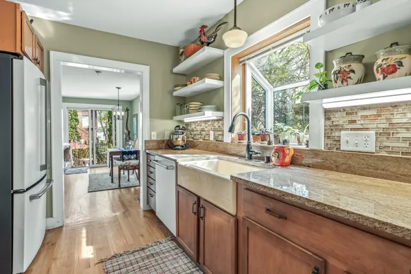 $525,000 | 838 West Lakeside Street, Madison, WI 53715