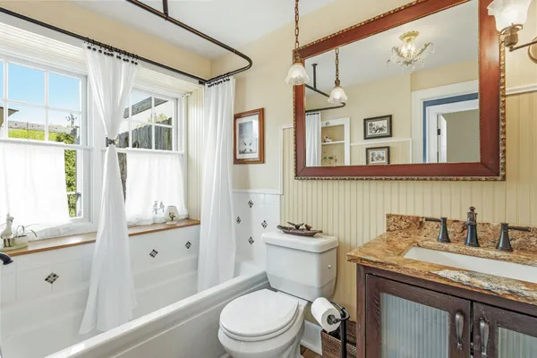 $525,000 | 838 West Lakeside Street, Madison, WI 53715