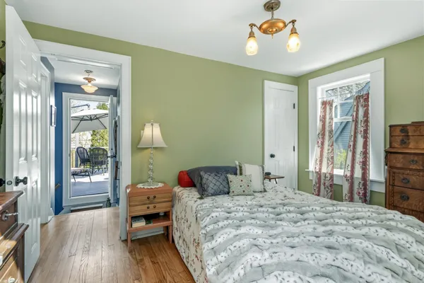 $525,000 | 838 West Lakeside Street, Madison, WI 53715