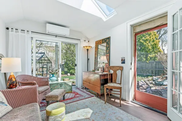 $525,000 | 838 West Lakeside Street, Madison, WI 53715