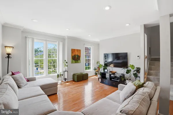 $4,000 | 6526 Major Street, Alexandria, VA 22312