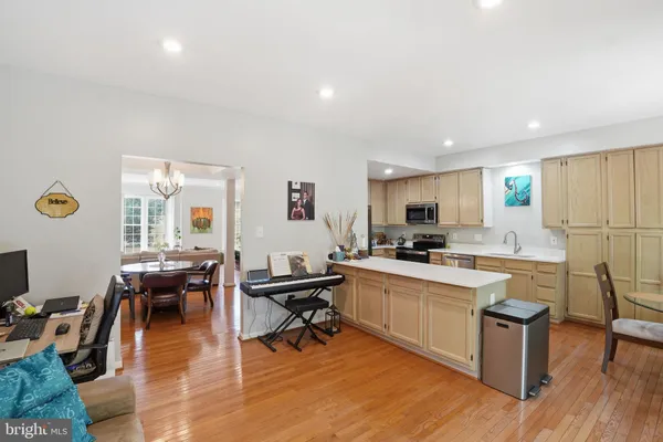 $4,000 | 6526 Major Street, Alexandria, VA 22312