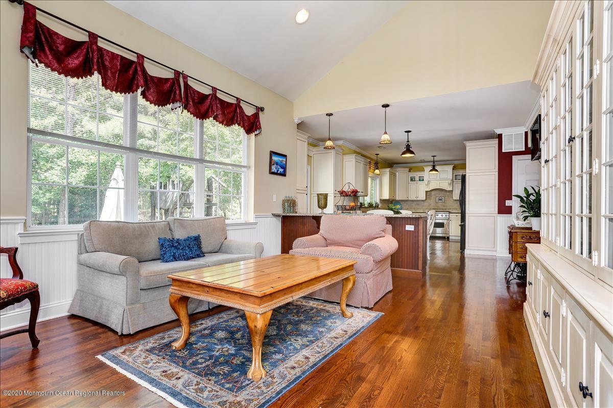 36 Mandalay Road Brick, NJ 08723 - Photo 16 of 41 family room2