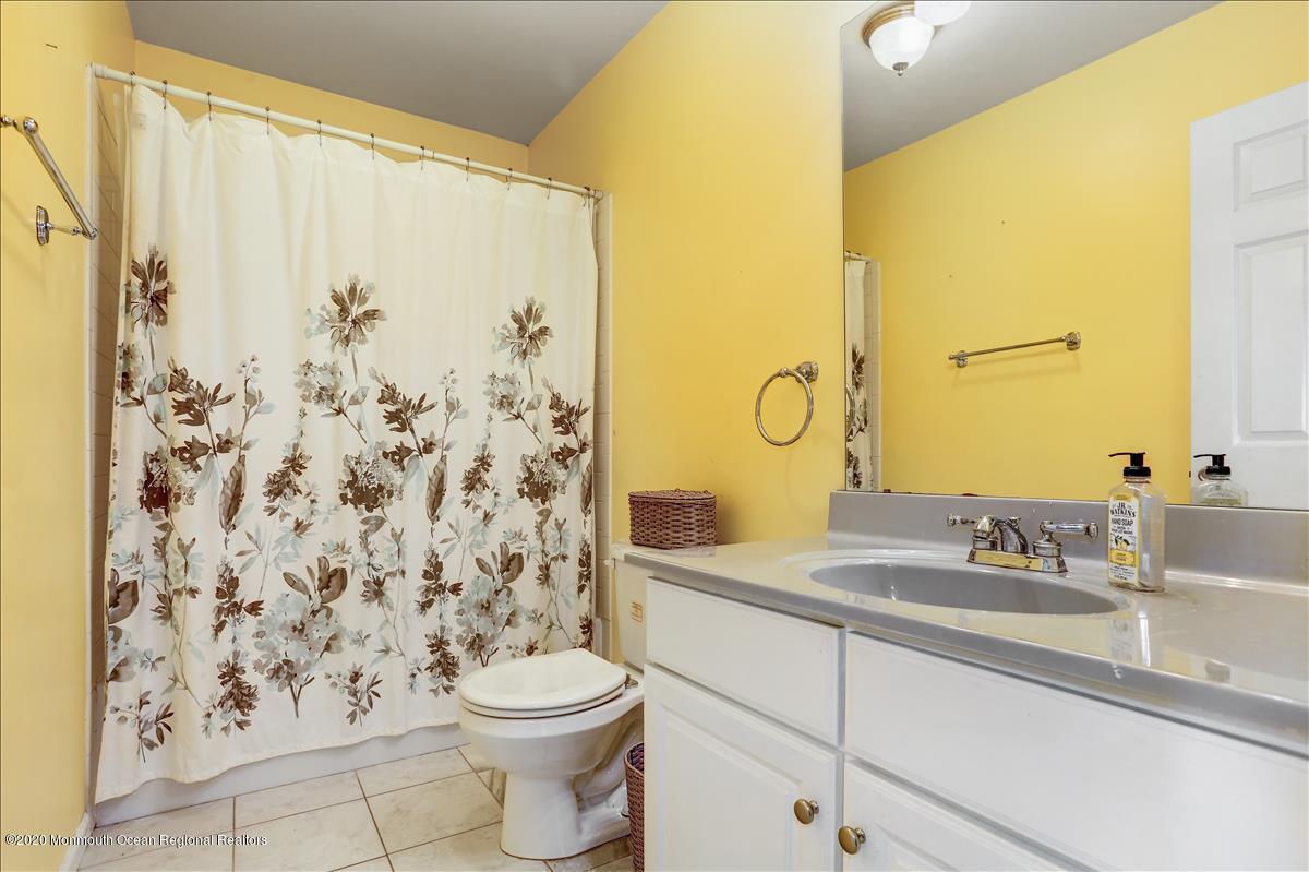 36 Mandalay Road Brick, NJ 08723 - Photo 25 of 41 full bath