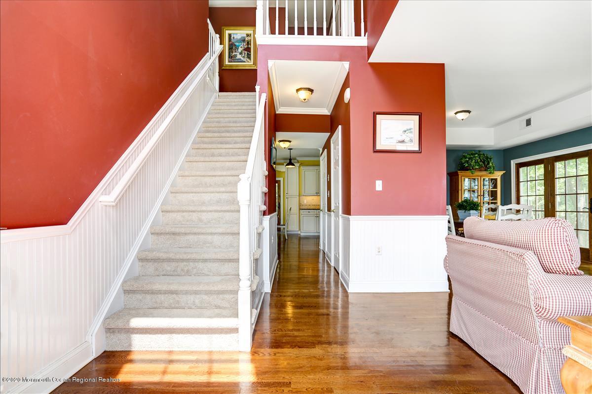 36 Mandalay Road Brick, NJ 08723 - Photo 3 of 41 foyer